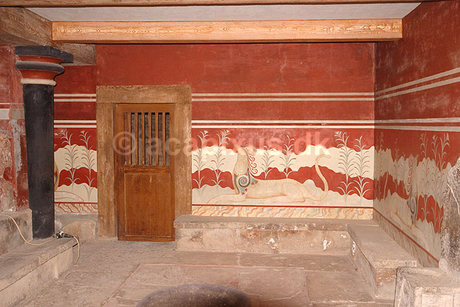 Knossos. Tronsalen i Knossos; ; Knossos / Kreta; Gr�kenland; Europa; ; turisme, feriem�l, ark�ologi, minoerne, minoisk, minoan