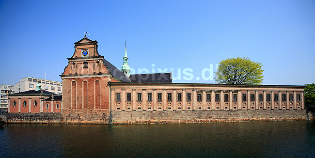 Holmens Kirke. Holmens Kirke set fra Christiansborg siden; ; K�benhavn; Danmark; ; ; Kirker