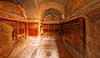 Pompeii. Rum med v�gmaleri i Villa dei Misteri.  Pompeji / Pompei / Pompeii / Napoli / Campania Italien Europa  Ark�ologi, vulkaner, vulkanudbrud, pyroplastisk flow, pyroplasma, Vesuvius, Vesuv, naturkatastrofer, turistsev�rdigheder, sev�rdigheder, turisme, Romerriget, romerne, ruiner, ruinbyer