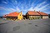 Gudhjem. Bindingsv�rkshuse i Gudhjem p� Bornholm  Gudhjem / Bornholm Danmark   Huse, bindingsv�rk, tegltag, landsbyidyl, idyl, ferie, feriesteder