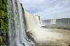 Iguazu vandfaldene. Iguazu vandfaldene set fra den Brasilianske side af vandfaldene  Iguazu Brasilien Sydamerika  Vandfald, The Iguazu Falls, Iguaz� Falls, Iguassu Falls, Igua�u Falls, Cataratas del Iguaz�, Cataratas do Igua�u 
