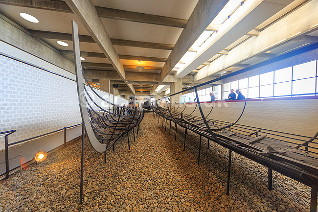 Vikingeskibsmuseet. Vikingeskibene fra Skuldelev; ; Vikingeskibsmuseet / Roskilde; Danmark; ; ; Vikinger, vikingeskibe, sejlads, tr�skibe, museum, museer, udstillinger