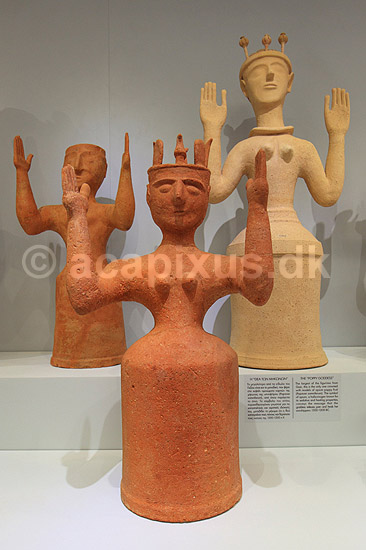 Gazi lerfigurer. Minoiske lerfigurer fra Gazi, ca 1300 - 1200 f.kr. udstillet p� Heraklion Archaeological Museum; ; Heraklion Archaeological Museum / Heraklion / Kreta; Gr�kenland; ; ; Minoisk, minoan, Crete, archaeology. Ark�ologi, museer, historie