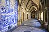 Porto Cathedral. Den indre buegang i Katedralen i Porto  Porto Portugal   Kirker, kristendom
