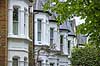 Kew. Huse p� Lichfield Road n�r Kew Gardens i London  Kew / London England  sev�rdigheder Bebyggelse, forstad, forst�der