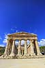 Segesta Templet. Temple of Segesta er et Dorisk tempel p� Sicilien i Trapani provinsen. Segesta er us�dvanligt velbevaret og tilsyneladende aldrig f�rdigbygget. Bygget ca 420 fkf  Segesta / Sicilien Italien  sev�rdigheder Templer, s�jler