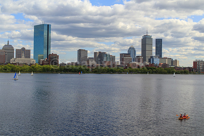 Boston. Boston skyline set fra Longfellow Bridge over Charles River; ; Boston / Massachusetts; USA; ; Sev�rdigheder; Skyskrabere, storbyer