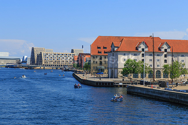 Christianshavn og K�benhavns Havn. Christianshavn med ny bebyggelse p� Papir�en og K�benhavns Havn; ; K�benhavn; Danmark; ; ; 