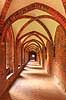 Vor Frue karmeliterkloster ved Sct. Mari� Kirke. Vandrehal i Vor Frue kloster ved Sct. Mari� Kirke i Helsing�r  Helsing�r Danmark  Sev�rdigheder turistsev�rdigheder, religion, kristendom, kirker, kirke, Karmeliterordenen, Helsing�r Stiftsadministration, bispekontor