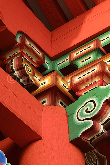 Kiyomizu-dera Temple. Rigt udsmykket s�je i Kiyomizu-dera Templet i Kyoto; ; Kiyomizu-dera Temple / Kyoto; Japan; Asien; ; templer buddisme buddhism buddistisk