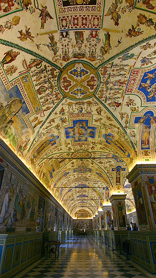 Biblioteca Apostolica Vaticana. Biblioteket i Vatikanmuseet i Rom; ; Rom; Italien; Europa; ; turistsev�rdigheder, paven, paved�mmet, Vatikanet, Vatikan Staten, sightseeing, freskoer