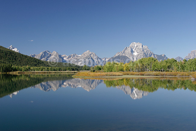 Tetons. The Grand Tetons spejler sig i Oxbow Bend p� Snake River; ; Grand Teton National Park / Wyoming; USA; Nord Amerika; ; Bjerge, nationalparker, floder, s�er, landskaber